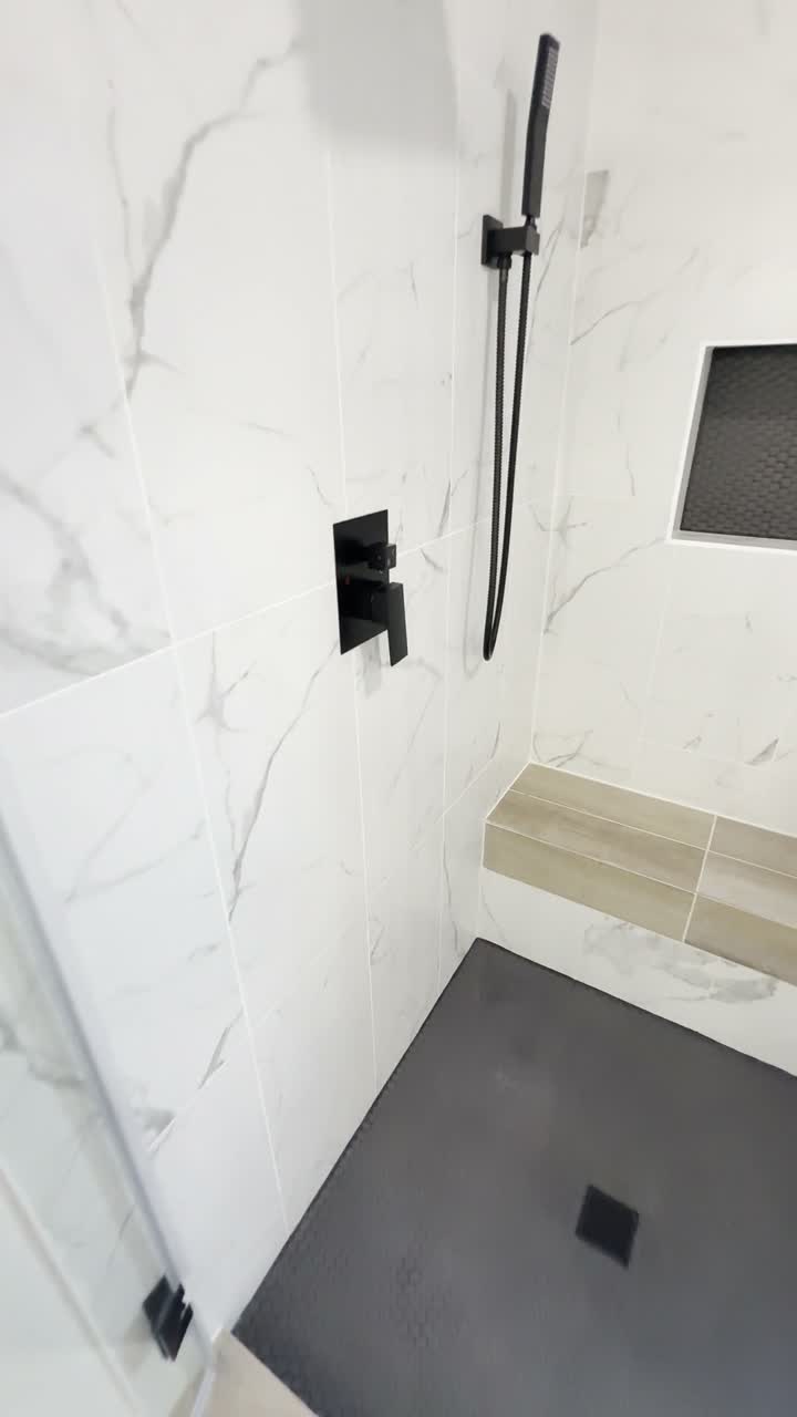 Primary bath details